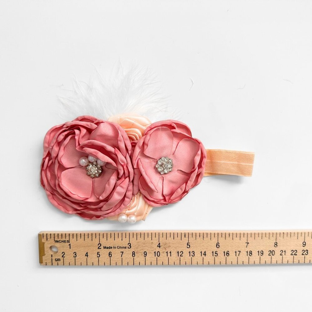 NWT Pretty Vintage Inspired Girls Headband Floral Beaded Feathers Blush OS - Picture 2 of 2